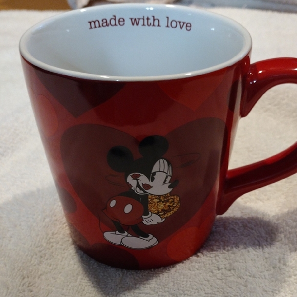 Disney Red Mug with Mickey Mouse Design - Picture 1 of 4